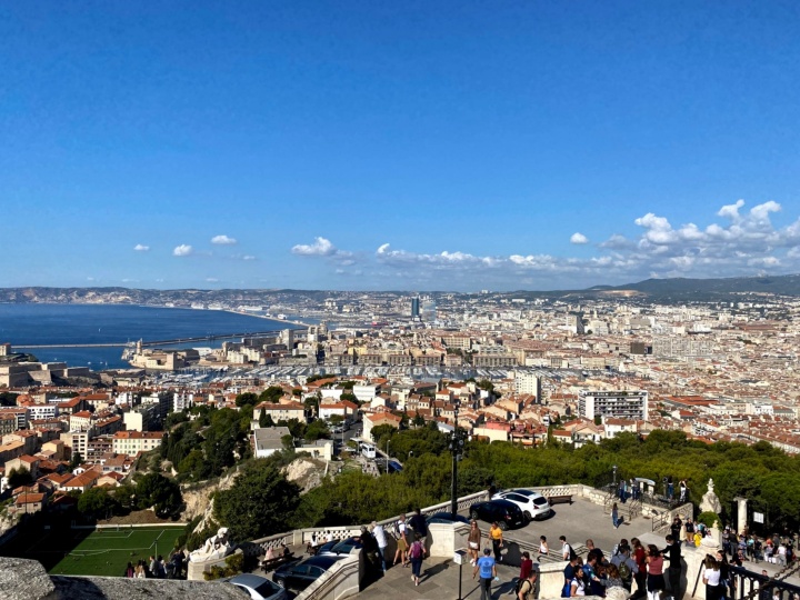 Blick von oben auf Marseille